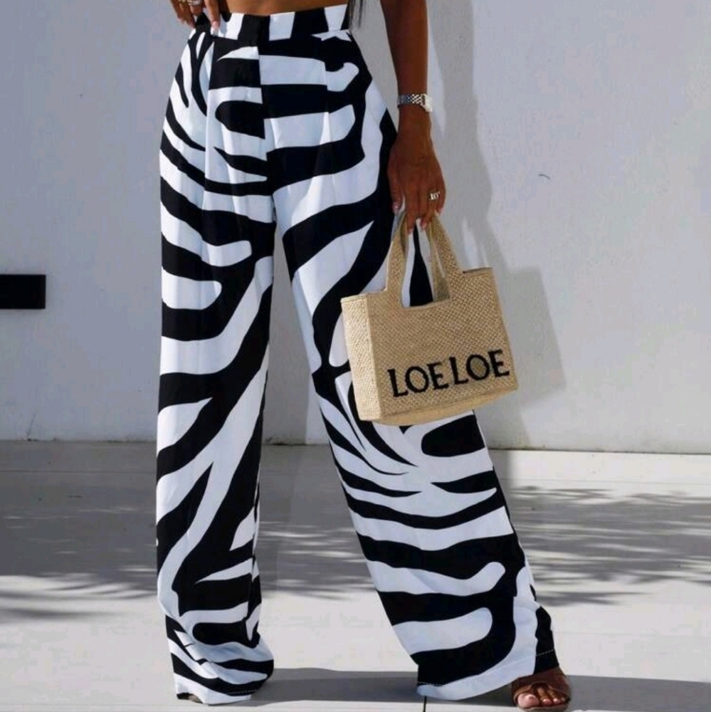 Wide Leg Zebra Satin Pants - Picture 3 of 4